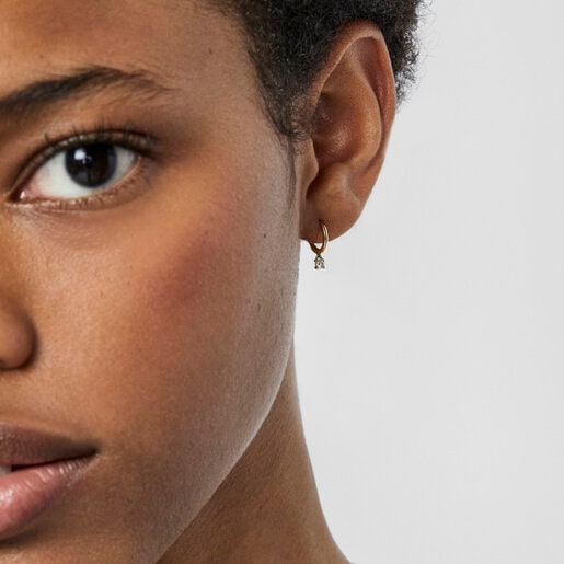 Pendiente aro de oro y diamante TOUS Basics