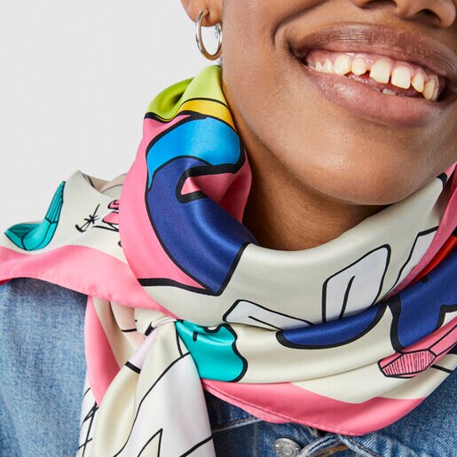 צעיף TOUS Magic Flowers בצבע בז'