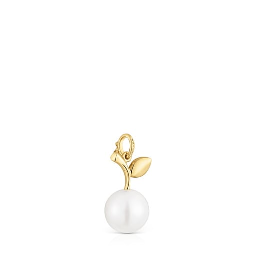 14kt gold Pendant with cultured pearl Medallions