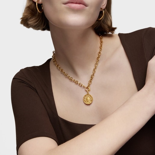 Medalla pequeña con baño de oro 18 kt sobre plata y topacio Tamara Falcó X TOUS