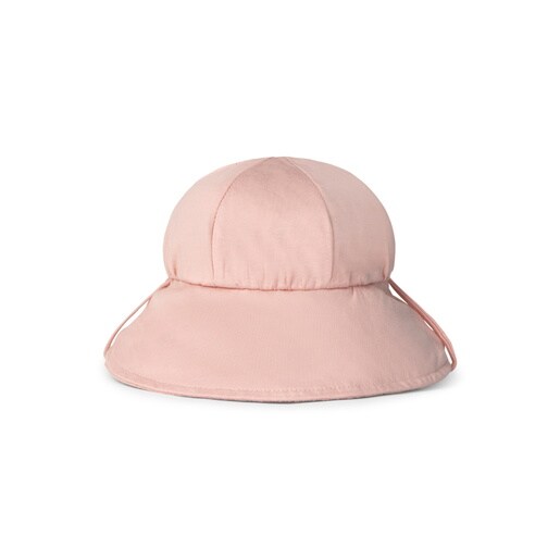 Baby hat in Classic pink