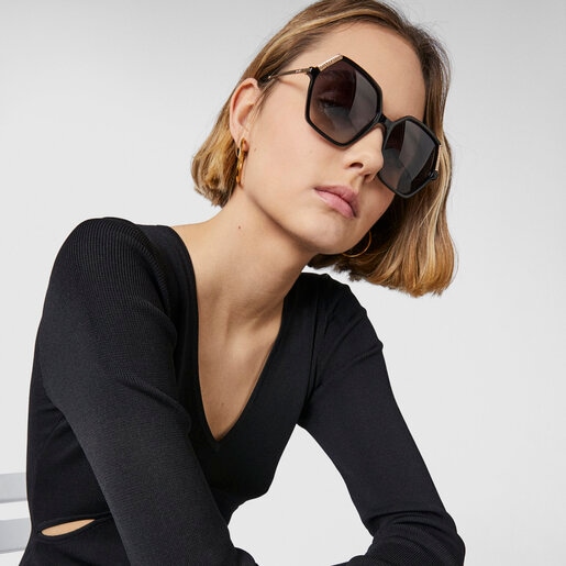 Square Bear sunglases in black