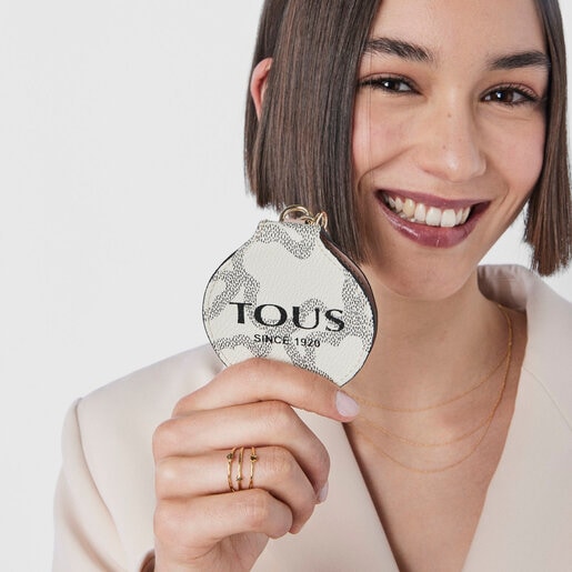 Beige Kaos Legacy hanging Case with mirror