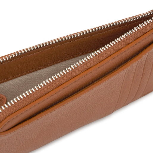 حافظة بطاقات وكيس نقود باللون الجملي من التشكيلة TOUS Hold