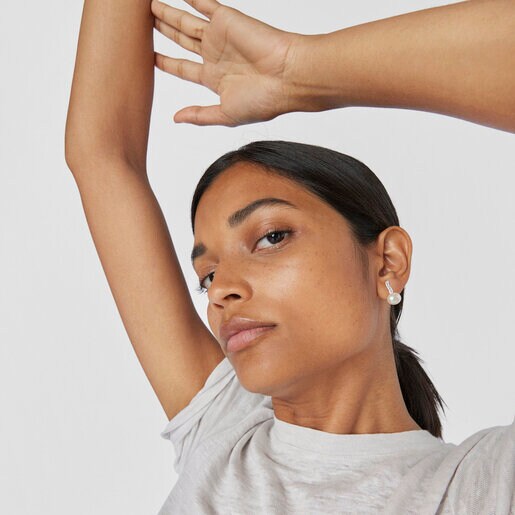 シルバーのピアス Stick