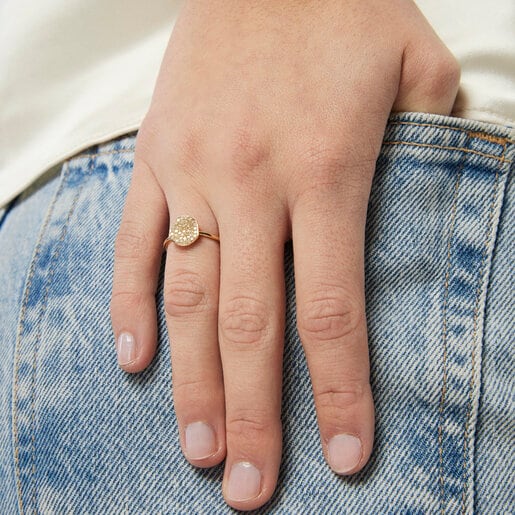 Золотое кольцо Nenufar с бриллиантами