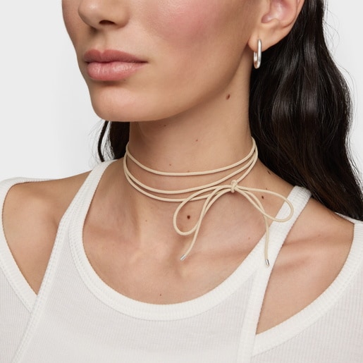 Collar largo de plata en color beige TOUS Basics