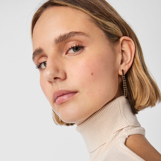 Aro Glaring con baño de oro 18 kt sobre plata y ónix