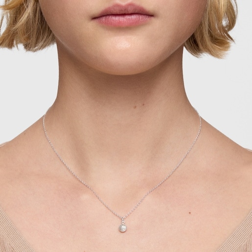 عِقد قصير من الفضة واللؤلؤ المستنبت في المياه العذبة مقاس 6.5 مم من تشكيلة TOUS Icon Pearl