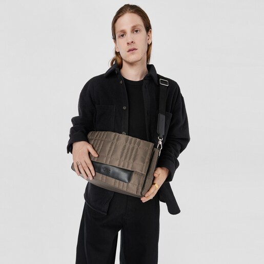 תיק צד TOUS Empire Padded גדול בצבע חאקי