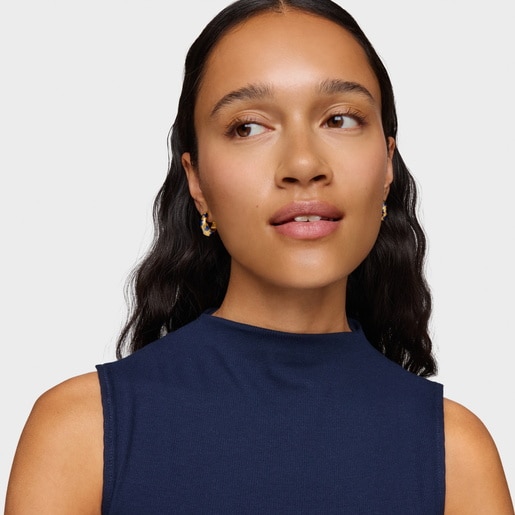 18ktゴールドコーティング・シルバーにブルーのモチーフをあしらったフープピアス Warm