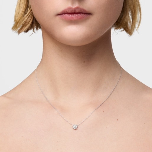 White gold Choker with diamond Daisy