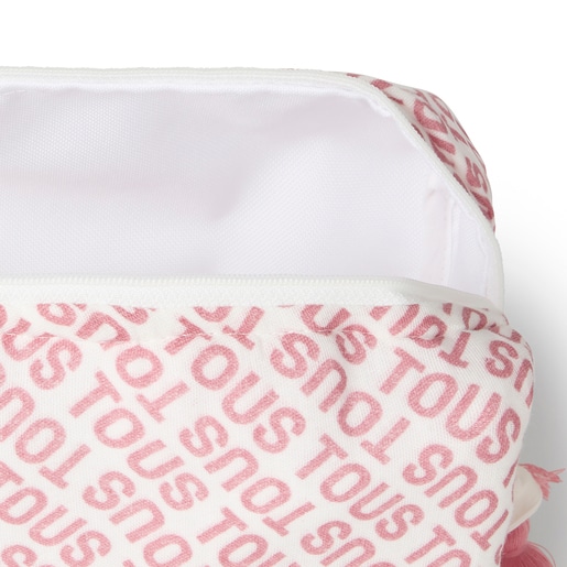 Toiletry bag in Classic pink