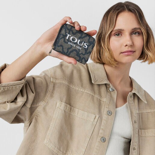 Medium black Kaos Legacy Change purse