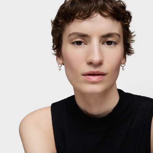 シルバーのフープピアス Icon Metal