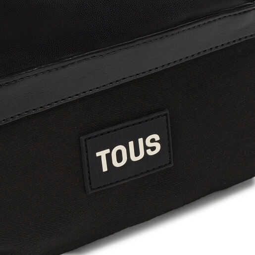 حقيبة صغيرة Bold من TOUS بحزام يلتف حول الجسم باللون الأسود