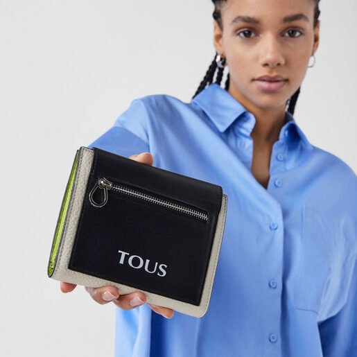 ארנק TOUS Empire קטן מעור בצבעי בז' ושחור