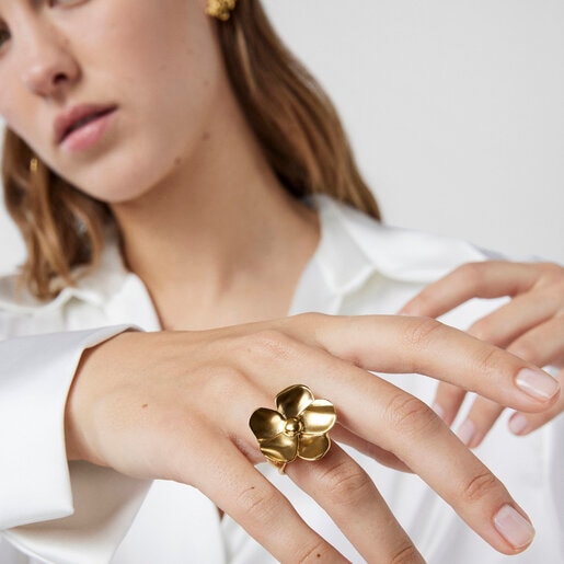 ゴールドコーティングシルバーのフラワーがついたリング Fragile Nature