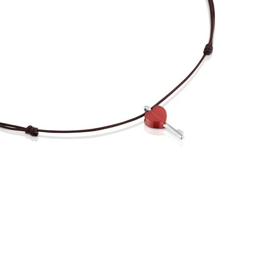 عِقد من الفضة والنايلون البني مُرصّع بالكارنيليان من تشكيلة TOUS Unlock