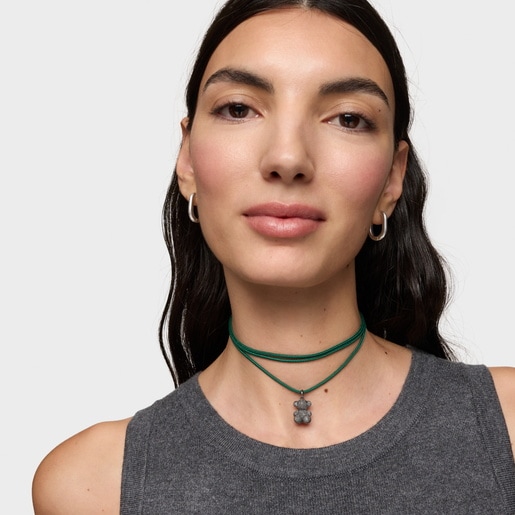 Collar largo de plata en color verde TOUS Basics