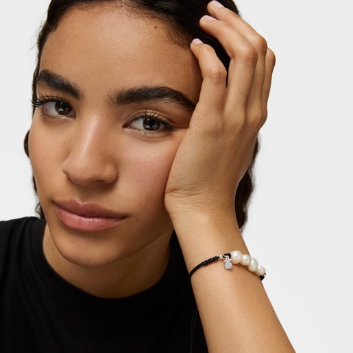 سوار TOUS Pearls الفضي مع شكل دب