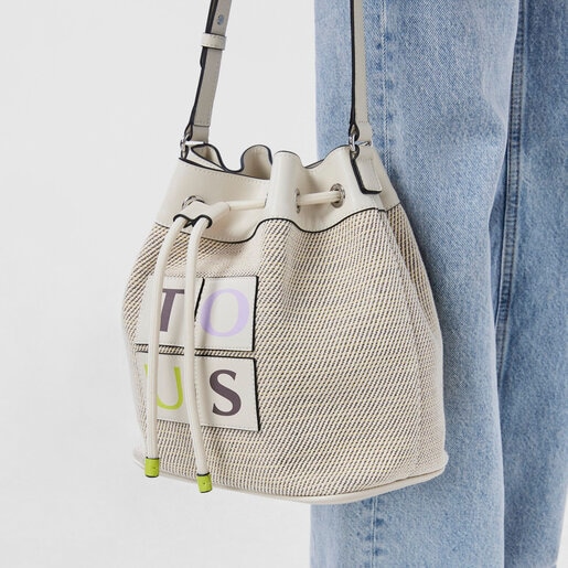 ベージュのバケツバッグ TOUS Yummy