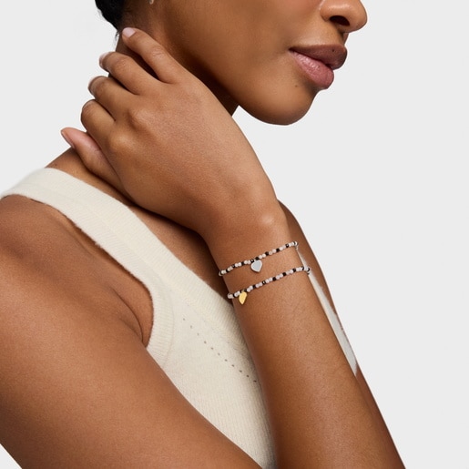 سوار مرن من العقيق الأبيض والإسبنيل وقلب فضة من تشكيلة TOUS Motifs