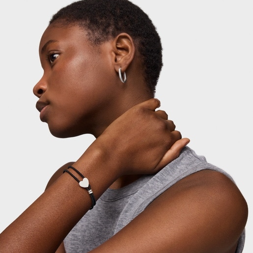 צמיד Sweet Dolls אלסטי שחור בשילוב לב מכסף