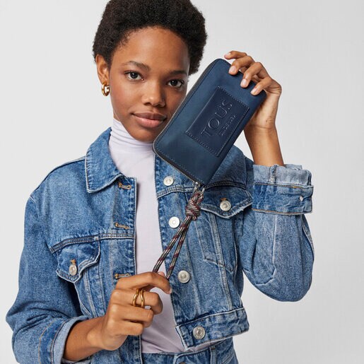 ネイビーブルーのミディアムウォレット Empire Soft Chain