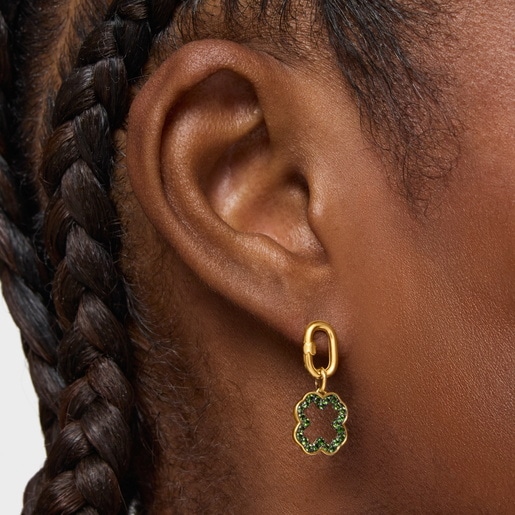 14kt gold clover Pendant with chrome diopside Medallions