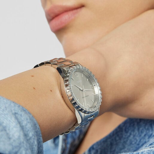 Silver-colored IP steel Tender Bear Watch with embossed bears