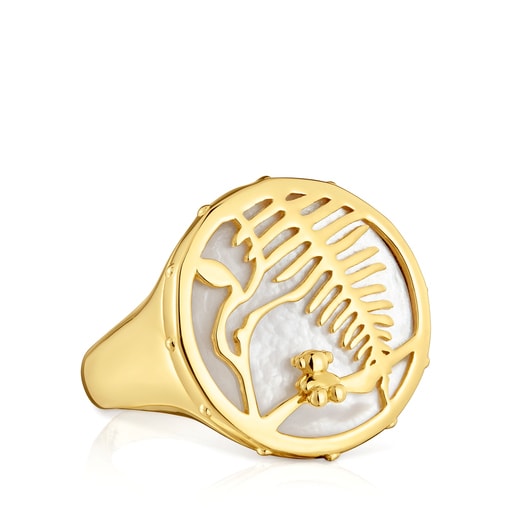 Yunque Openwork Signet ring with 18 kt gold plating over silver and mother-of-pearl