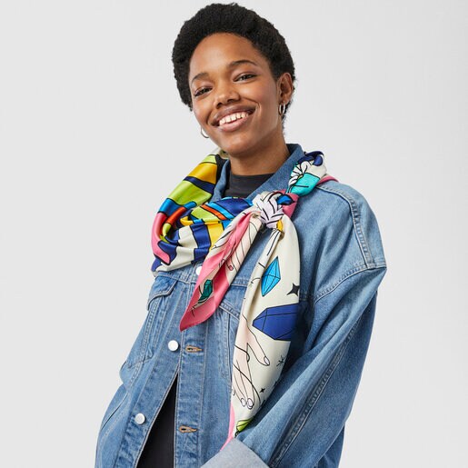 צעיף TOUS Magic Flowers בצבע בז'