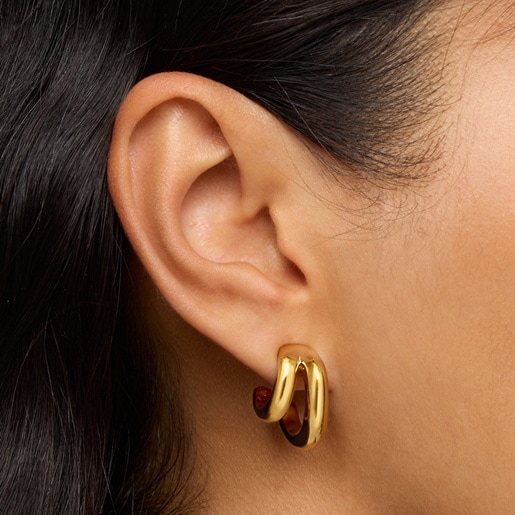 Double Hoop earrings with 18kt gold plating over silver Line
