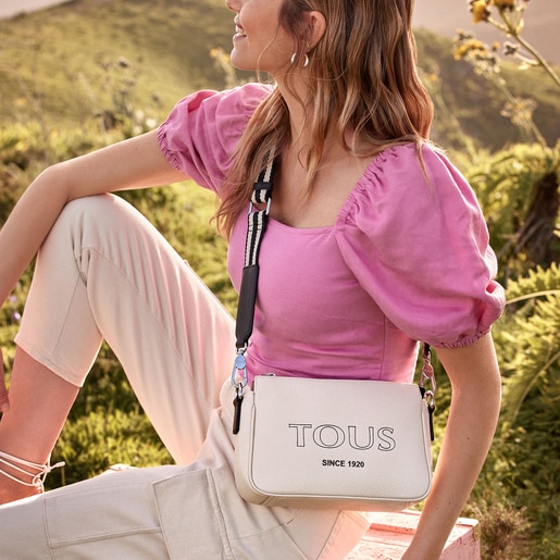 Черная кожаная сумка-кроссбоди TOUS Empire