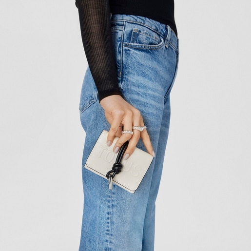 ベージュのウォレット New TOUS Cloud