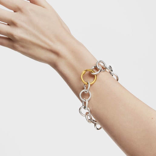 Hold リングが付いたシルバーのブレスレット