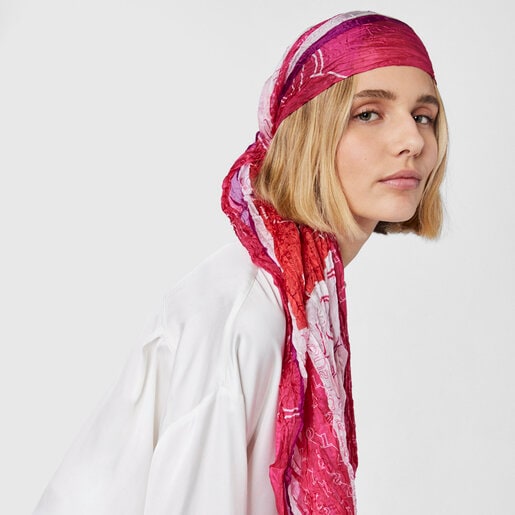 Pink silk Script pleated Scarf