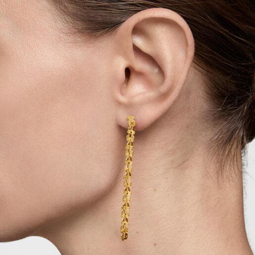 Pendientes largos de acero en color dorado con motivos oso Carrusel