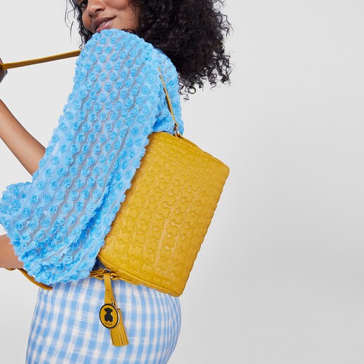 Горчичная кожаная сумка-кроссбоди Sherton