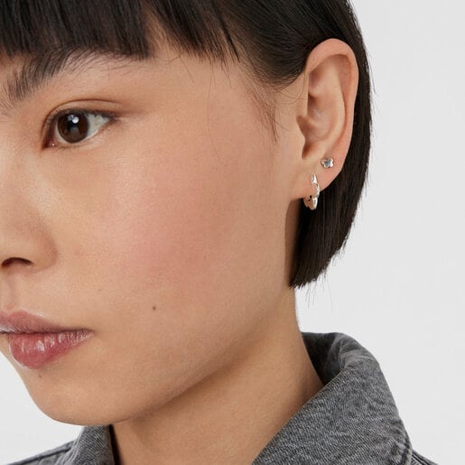 עגילי חישוק Bold Motif מכסף במוטיב פרח