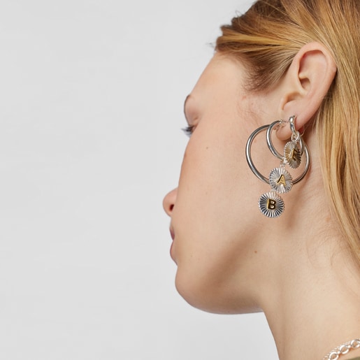 תליון TOUS Alphabet מכסף ומוורמיל כסף עם מדליון האות I