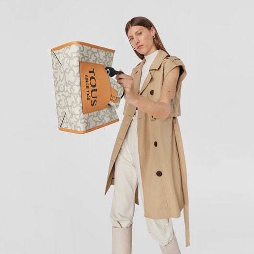 Medium beige and mustard-colored Amaya Kaos Icon Shopping bag