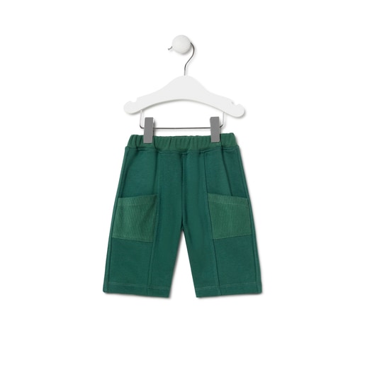 Baby outfit in Trend green