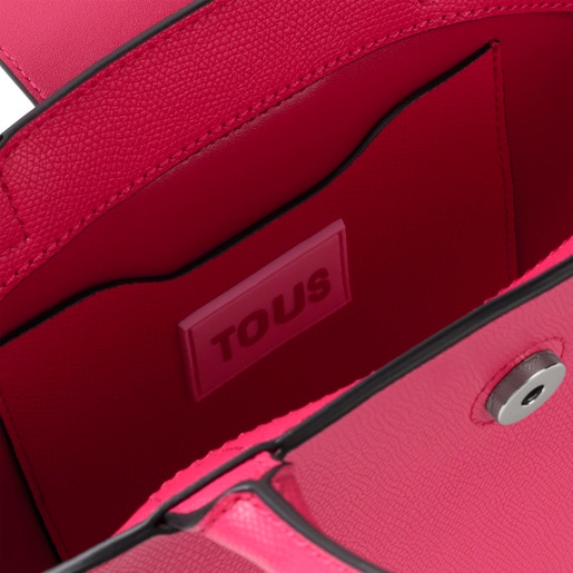 حقيبة أحمال صغيرة الحجم باللون الفوشيا من تشكيلة TOUS Lucia