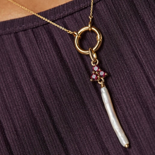 Gold Luz Pendant with Pearl and Rhodolites
