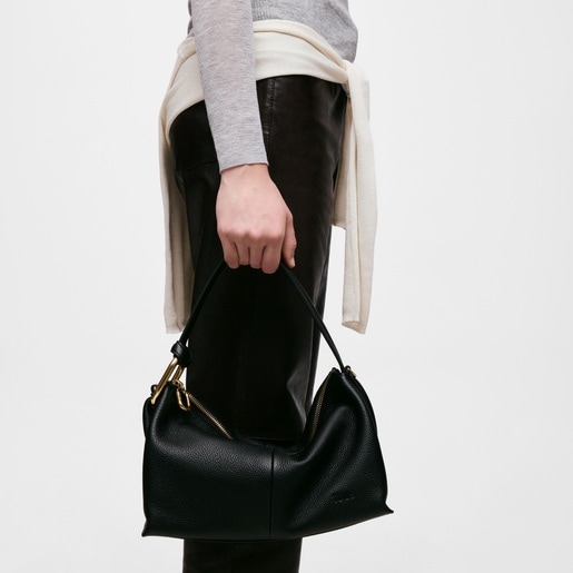 ブラックのボーリングバッグ TOUS Hold