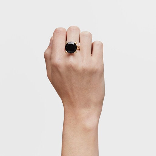Ring with 18kt gold plating over silver and onyx Cachito Mío