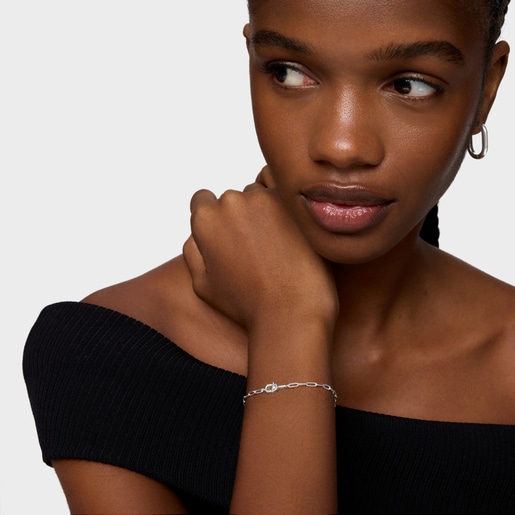 سوار TOUS MANIFESTO بسلسلة متدلية من الفضة