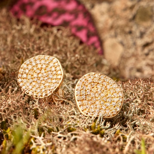 Gold Nenufar Earrings with Diamonds